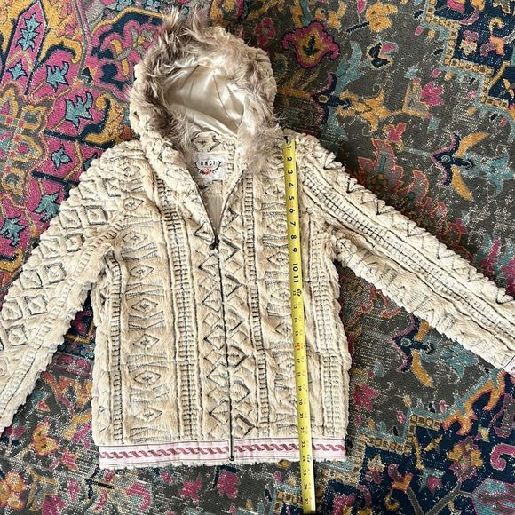 Embroidered Pattern Fur Zip Up Coat with Hood & Shimmer Ribbon lined sz Small - Picture 6 of 11